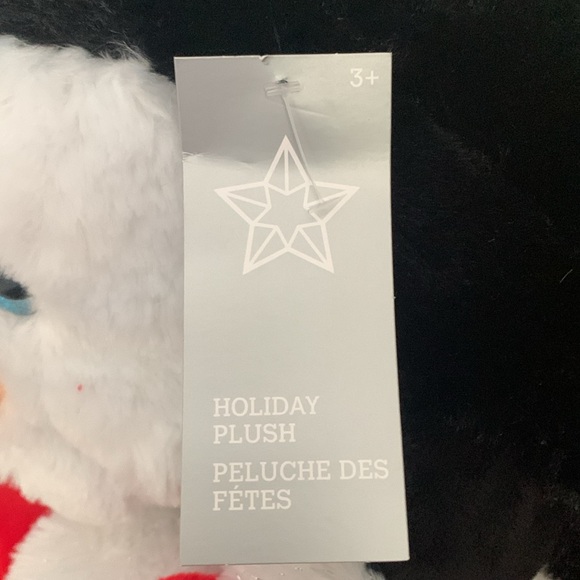 Large stuffed animal Penguin holiday NEW with tag - Picture 2 of 8